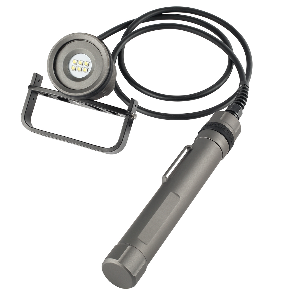 MARES XR - DCTV Canister Tauchlampe 6 LED 3400 Lumen MARES XR - DCTV Canister Tauchlampe 6 LED 3400 Lumen