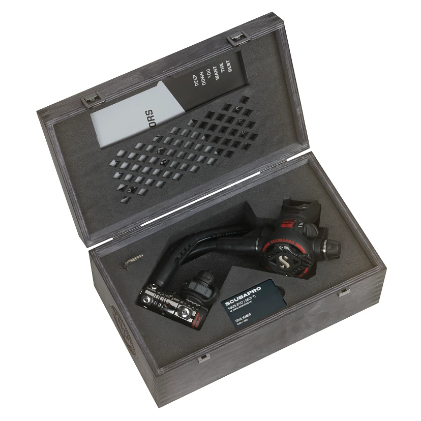 SCUBAPRO - MK25 EVO DIN S620-Titan 60th Anniversary